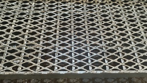 Fabricant certifié ISO 9001 de grilles en acier pour acheter des grilles en acier en gros en ligne - Product Image 2