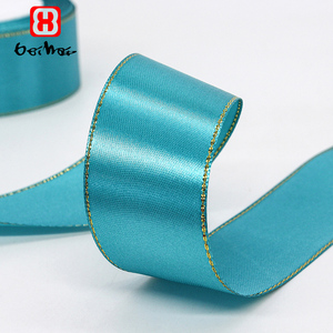 Grosir pita hadiah 100% poliester 38 mm warna Solid pita Satin wajah tunggal dengan potongan emas di kedua sisi hadiah Natal untuk - Product Image 6