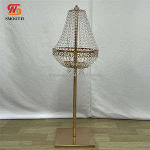 Candelabro de Acrílico Plateado con Diseño de Espejo para Centro de Mesa, Ideal para San Valentín y Bodas - Product Image 6