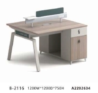 Vente en gros panneau de placage de table quatre sièges poste de travail avec prise de fil et cloison système de bureau table de bureau
