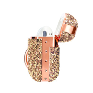 Lujosa funda para auriculares, funda protectora anticaída con diamantes ostentosos para AirPods 2 Pro 3 con llavero - Product Image 5