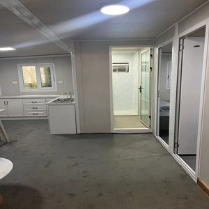 Ready Ship Prefabricated 20Ft/40Ft Expandable Steel Luxury Container <b>House</b> Villa 3-5 Bedrooms Quick Module Installation - Product Image 4