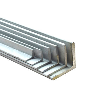 Ángulos ángulos interiores y exteriores Acero galvanizado para ingeniería de envío/industria de la construcción Acero angular galvanizado - Product Image 3