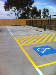Marcas Termoplásticas Preformadas con Símbolo de Discapacidad, Personalizadas por el Fabricante (OEM), para Espacios de Estacionamiento para Discapacitados y Seguridad Vial - Product Image 5
