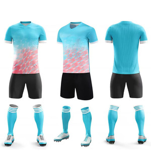 Maillot de football personnalisé pour homme, col ras du cou, manches courtes, haute qualité, 100 % polyester, respirant, séchage rapide, transfert thermique, collection été 25/26 - Product Image 2