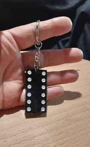 Porte-clés en résine fait main avec un design artistique clair, léger, durable, accessoire parfait pour un usage quotidien, cadeau - Product Image 2