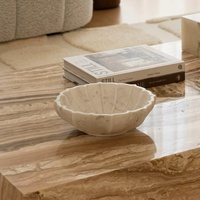 Plateau festonné WeiVibe en marbre blanc, coquille de pierre naturelle veinée grise, organisateur de vanité, plateau de service en gros pour salle de bain (OEM)
