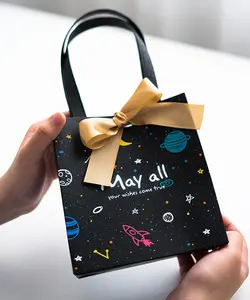 Wholesale Luxury Star Gift Bag Gift Box Paper Bag Handbag With Gift Bag Packaging