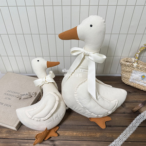 Jolie peluche canard en lin avec nœud, faite à la main, pour décoration <span class=keywords><strong>de</strong></span> chambre d'enfant, accessoires <span class=keywords><strong>photo</strong></span>, cadeaux <span class=keywords><strong>de</strong></span> baby shower - Product Image 2