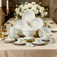 Blaues Blumenmuster 58-Teiliges Jingdezhen Weißes Jade-Keramik-Geschirrset |   Premium 10-Personen Geschirrset