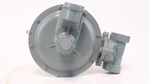 AMCO 1803B2 Válvula Reductora Secundaria/Intermedia de Gas Natural/GLP con Sellado Hidráulico de Goma, Tamaño de Puerto de 1 pulgada, 1 Año de Garantía - Product Image 5