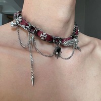 Collier de sous-culture de rue punk Y2K tour de cou multicouche haut de gamme et chaîne de clavicule pour femmes audacieuses