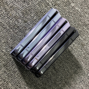 高品质Z Flip4原装批发热卖二手手机解锁5g智能手机Z Flip 4全球版 - Product Image 4