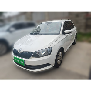 รถยนต์มือสอง Skoda <span class=keywords><strong>Fabia</strong></span> ปี 2015 รุ่น Sedan เบนซิน เกียร์ออโต้ รถธุรกิจ ขับเคลื่อนล้อหน้า สีขาว พวงมาลัยซ้าย มีจำหน่ายที่ตัวแทนจำหน่าย - Product Image 1