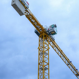 Gru a torre a tetto piatto ad alta elevazione, adatta per progetti di <span class=keywords><strong>grattacieli</strong></span> e edifici super alti - Product Image 5