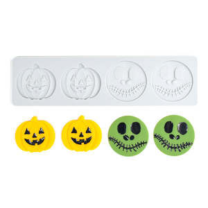Tapete de Silicona con Diseño de Calabaza de 4 Cavidades para Halloween, Tapete para Hornear Pasteles, Galletas, Chocolate y Decoración de Pasteles - Product Image 3