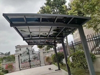 Auvent en aluminium d'extérieur OEM, auvent en polycarbonate, toit de patio, abri de voiture, garages, bois traité sous pression naturel, cadre en métal, abris de voiture