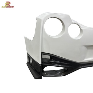 กันชนหลังคาร์บอนไฟเบอร์บางส่วนสไตล์ Nismo พร้อมดิฟฟิวเซอร์หลังสำหรับ Nissan GTR R35 ปี 2008-2016 ชุดแต่งคาร์บอนลิปหลังสำหรับรถยนต์ - Product Image 3