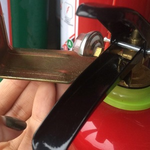 L-Shaped <b>Fire</b> Extinguisher Hook Carbon Steel Durable Bracket For <b>Fire</b> Equipment Mounting - Product Image 1