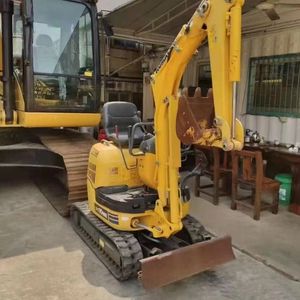 Nouveau prix pour l'excavatrice hydraulique sur chenilles Komatsu PC10MR utilisée en bon état adaptée au creusement de construction/agriculture - Product Image 2