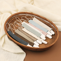 Vente en gros de pinces en bois personnalisées pour bébé Chaîne de sucette en tissu 100% coton pour bébé Chaîne factice