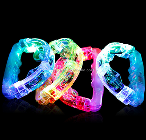 Bar KTV Cheering Flashing Pandereta LED Instrumento de percusión de mano Night Club Sonajero intermitente Campana de mano - Product Image 1