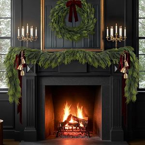 Guirlande de Noël en fleurs artificielles Shengjing, 10 branches de pin, verdure pour la cheminée et la décoration du manteau de cheminée - Product Image 3