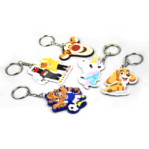 <span class=keywords><strong>Porte</strong></span>-clés mousqueton personnalisé 3D de haute qualité 2023, écologique et durable, en caoutchouc découpé <span class=keywords><strong>Dacia</strong></span>, motif de Noël de dessin animé - Product Image 2