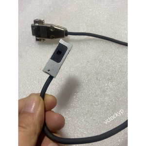 Cabezal Codificador Renishaw RH200Z30A00A 0.5um con Cable de 3M y 15 Pines, Usado - Product Image 4