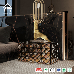 <span class=keywords><strong>Table</strong></span> <span class=keywords><strong>de</strong></span> <span class=keywords><strong>Chevet</strong></span> <span class=keywords><strong>de</strong></span> Luxe en Métal Facetté Argent Bronze <span class=keywords><strong>Noir</strong></span> – Panneaux Personnalisables pour Hôtels et Villas – Solution Complète pour Ameublement Intégral - Product Image 1