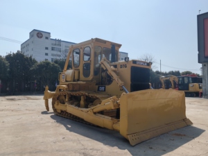 Original de Japón usado para CAT D7G D7H D7G D7R Crawler Bulldozers Caterpillar Bulldozers con componentes de motor central - Product Image 4