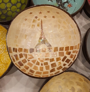 Offre Exclusive : Bol en Cuir de Coquille d'Œuf Laqué Fait Main, Bol de Service Décoratif Élégant, Collection Cadeau pour la Maison - Product Image 1