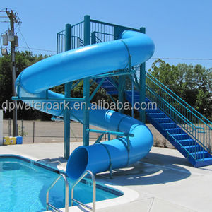 Équipement de jeux aquatiques intérieurs pour hôtel de villégiature, <span class=keywords><strong>toboggan</strong></span> tubulaire personnalisé, <span class=keywords><strong>toboggan</strong></span> de piscine blanc pour la cour, <span class=keywords><strong>toboggan</strong></span> d'eau en fibre de verre en <span class=keywords><strong>spirale</strong></span> fermée, prix - Product Image 2