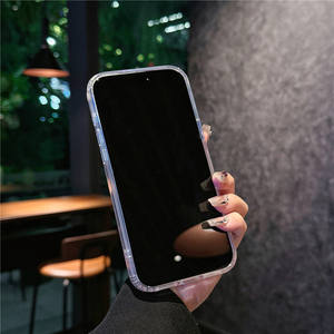 Vendita calda magnetica senza fili di ricarica rigida in acrilico custodia per telefono cellulare con piume in filato <span class=keywords><strong>trasparente</strong></span> copertura Mobile per <span class=keywords><strong>iPhone</strong></span> 17 Pro - Product Image 5