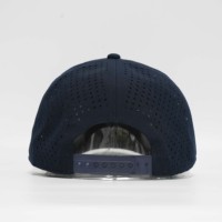 Fábrica personalizada al por mayor insignia impresa digital gota tipo corte láser agujero 6 paneles gorra de béisbol sombrero