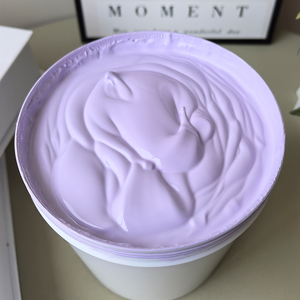 Imprimación púrpura personalizada OEM, color de piel correcto, una crema Natural tres en uno para aislar y ocultar - Product Image 4