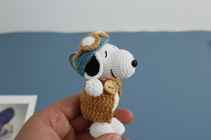 Pendentifs en crochet et <span class=keywords><strong>porte</strong></span>-clés anime super mignons, figurines <span class=keywords><strong>Snoopy</strong></span> créatives faites à la main en tricot - Product Image 5