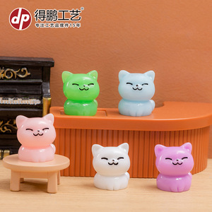 Figurine de chat en résine Dp Craft, mini décoration animale, accessoire de bureau pour la maison - Product Image 1