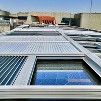 Volets à persiennes verticaux en aluminium automatiques électriques Manul et lames à persiennes fixes Décoration extérieure Stores coupe-vent