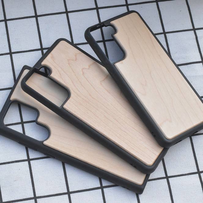 ไม้เมเปิ้ลสีกากีสีขาว