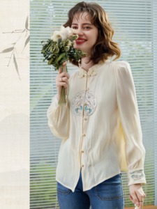 <span class=keywords><strong>Camisa</strong></span> bordada Vintage para <span class=keywords><strong>mujer</strong></span> 2025, <span class=keywords><strong>cuello</strong></span> levantado de manga larga con nuevo estilo, Top informal de diseño de estilo <span class=keywords><strong>chino</strong></span> para otoño - Product Image 3