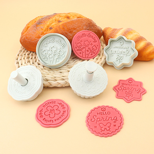 Série originale sur le thème du printemps, <span class=keywords><strong>emporte</strong></span>-pièces en plastique écologiques en forme de dessin animé, 4 pièces, outils de pâtisserie, lavables au lave-vaisselle - Product Image 1