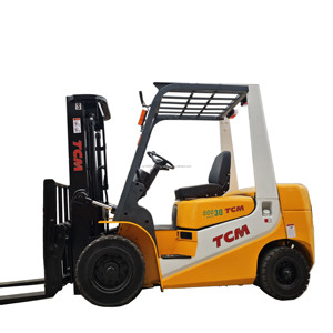 <b>Used</b> TCM FD30 Diesel Engine Mini Forklift 3 Tons High Quality Retail Warehouse Handling Equipment - Product Image 1