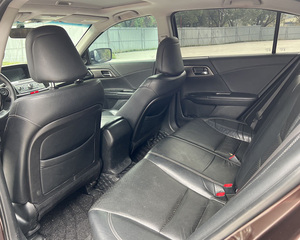 <span class=keywords><strong>Honda</strong></span> <span class=keywords><strong>Accord</strong></span> 2014 Usado, 2.0L Clásico, Sedán Mediano, Volante a la Izquierda, Automático, Cuero Oscuro, Espacioso, Cómodo, Eficiente en Combustible, Duradero, Familiar - Product Image 6