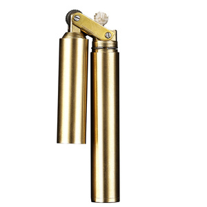 Nouveau briquet à kérosène Vintage Vieux <span class=keywords><strong>cuivre</strong></span> pur créatif poêle fine Dragon bâton Nunchucks Mini personnalité briquet de poche pour hommes - Product Image 1