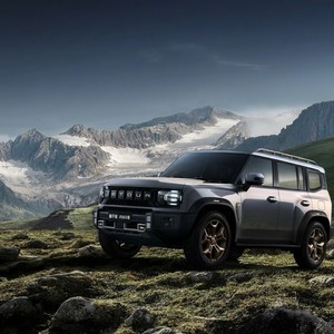 JETOUR LHD Traveler 2025, Pantalla de 15.6 Pulgadas, 187 kW, SUV Todoterreno, Distancia entre Ejes de 2800 mm, Motor Turbo de 2.0L, Automático, Volante a la Izquierda, 5 Asientos, Usado, Panorámico - Product Image 2