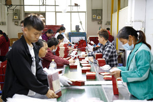 Bán Hot Thiết Kế Hiện Đại Tùy Chỉnh In Quà Tặng Bao Bì Cá Nhân Giáng Sinh Hộp Thiếc - Product Image 6