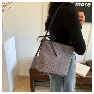 Diseñador de moda personalizado impreso Casual Niche Polka Dot bolso de mujer nuevo hombro axila bolso de cubo niñas señoras vida diaria - Product Image 4