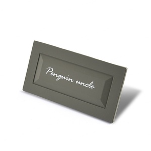 Placa de Identificación Decorativa con Logotipo Impreso en Serigrafía UV, Fabricada por el Fabricante Original - Product Image 3