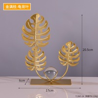 Ornements de boule de cristal de feuille d'érable gravés par artisanat en métal de fer plaqué or de luxe pour la maison modèle chambre meuble TV bureau